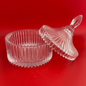 ✨ Mikasa Diamond Fire 4.5” Clear Ribbed Glass Trinket / Powder Dish w/ Lid ✨